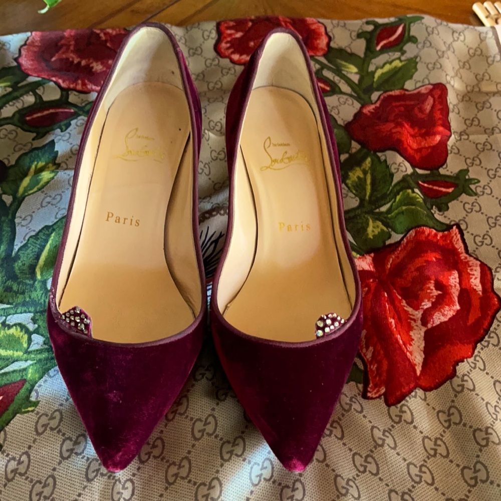 Christian Louboutin velvet kitten heels 6.5 7 7.5